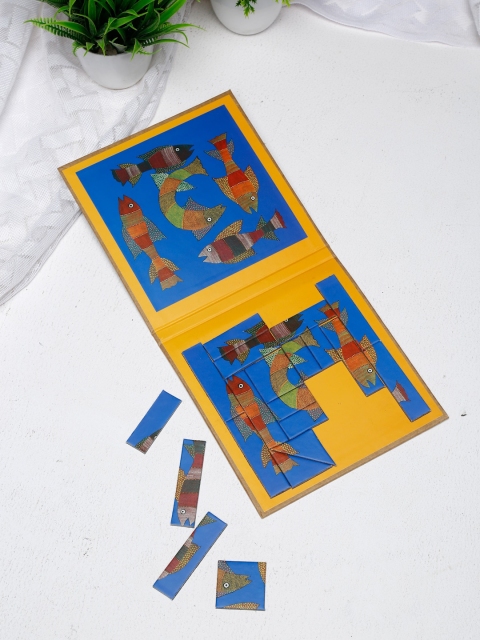 

Fabindia Multicoloured Ayaskantha Printed Puzzle Board Game, Multi