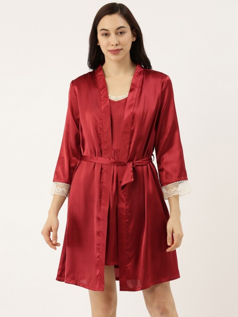 

Bannos Swagger Red Nightdress with Satin Robe