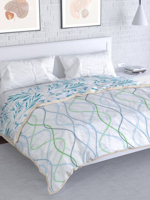 

MAYFAIR HOMES LONDON White & Blue Floral Mild Winter 210 GSM Cotton Double Bed Dohar