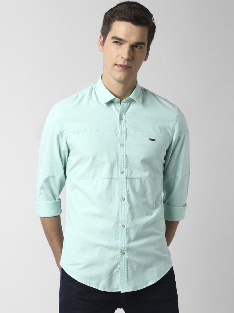 

Peter England Casuals Men Blue Solid Slim Fit Casual Shirt