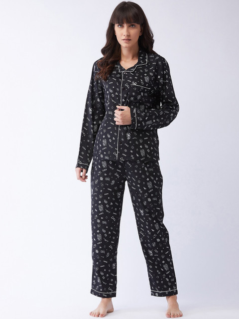 

MAGRE Women Black & White Printed Night Suit