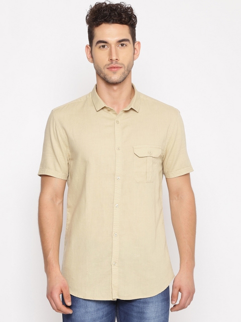 SHOWOFF Men Beige Comfort Slim Fit Linen Casual Shirt
