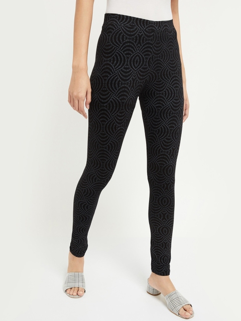 

max Women Black Printed Treggings