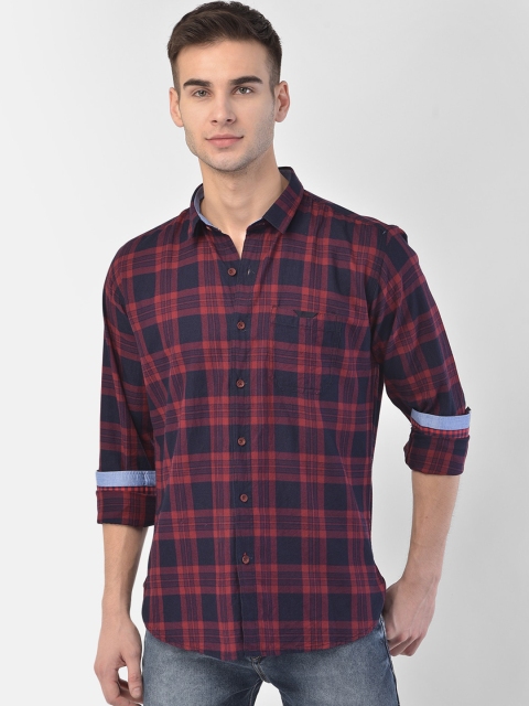 

COBB Men Maroon Slim Fit Checked Casual Shirt
