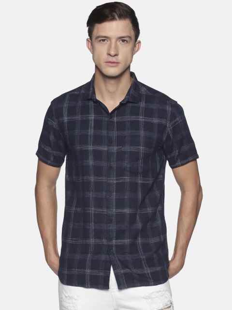 

SHOWOFF Men Navy Blue Comfort Slim Fit Checked Casual Shirt
