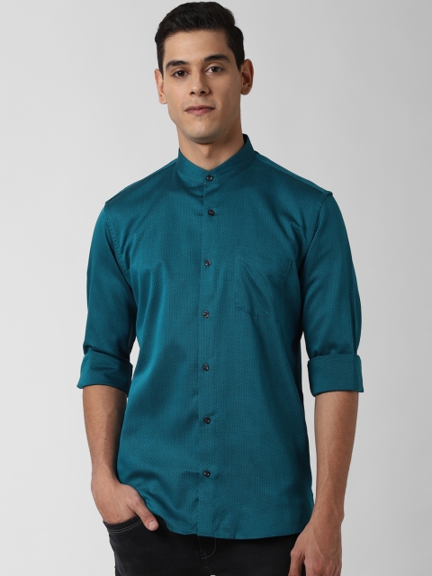 

Peter England Men Green Slim Fit Casual Shirt