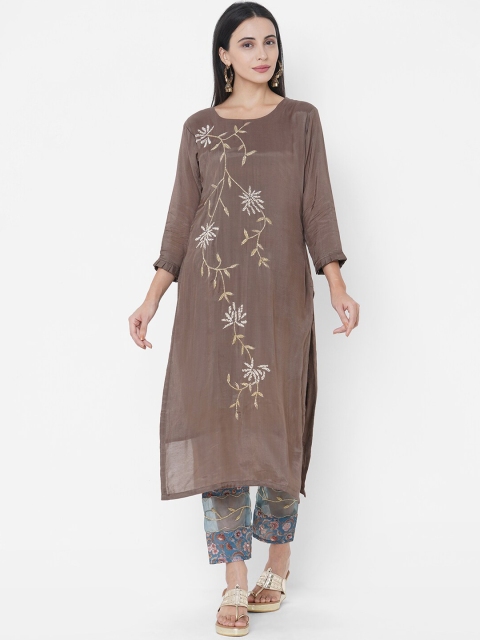 

FASHOR Women Bronze-Toned Floral Embroidered Kurta with Trousers