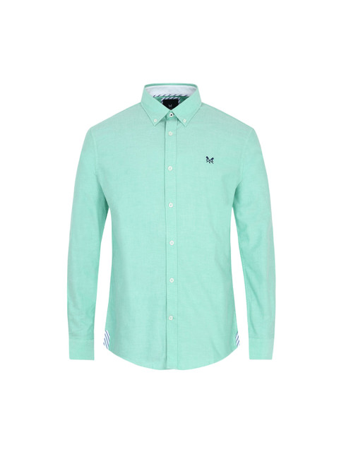 

Crew Clothing Men Green Solid Cotton Casual Shirt