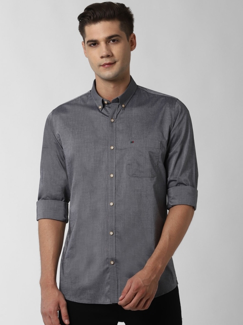 

Peter England Casuals Men Grey Solid Slim Fit Casual Shirt