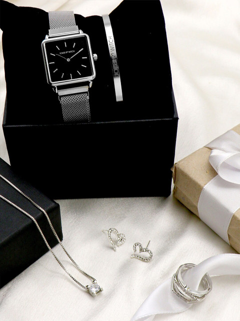 

JOKER & WITCH Women Black & Silver-Toned Accessory Gift Set JWLS128
