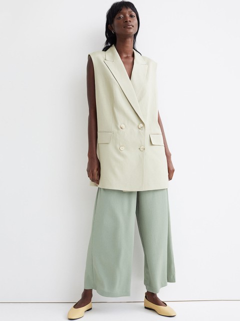 

H&M Women Green Cropped Pull-on Trousers