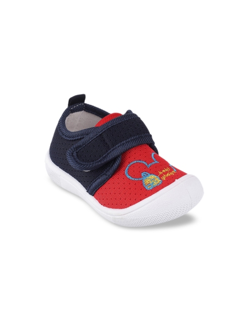 

Jazzy Juniors Boys Red Woven Design Slip-On Sneakers