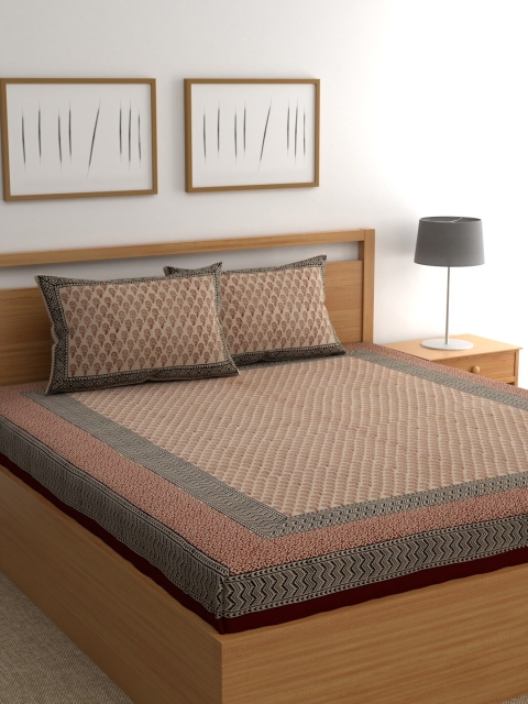 

RANGDESI Beige & Maroon Ethnic Motifs 210 TC King Bedsheet with 2 Pillow Covers
