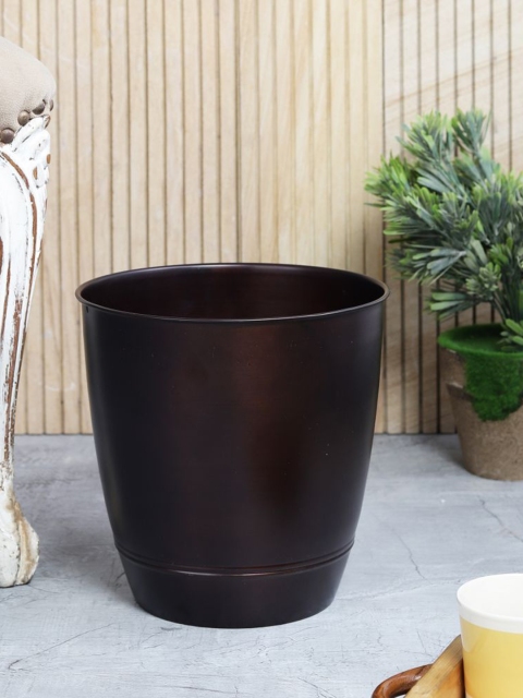 

The Decor Mart Brown Solid Multi-Purpose Metal Open Bin