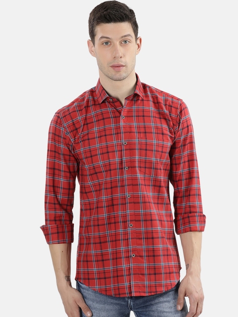 

V2 Value & Variety Men Red Slim Fit Tartan Checks Checked Casual Shirt