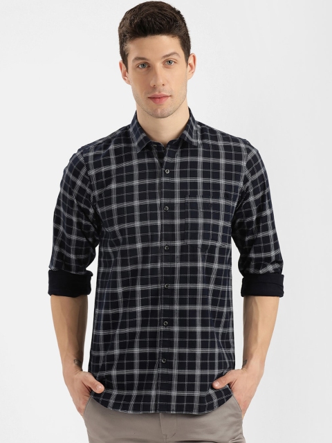 

V2 Value & Variety Men Navy Blue Tartan Checks Checked Casual Shirt