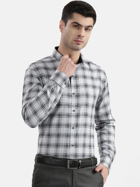 

V2 Value & Variety Men Grey Slim Fit Tartan Checks Checked Casual Shirt