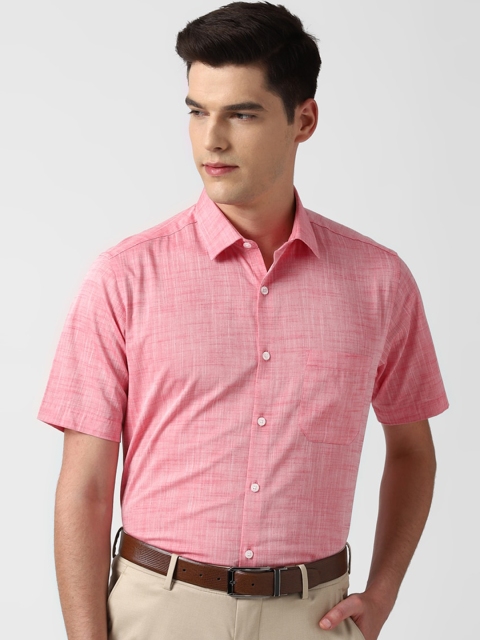 

Peter England Men Red Solid Formal Shirt