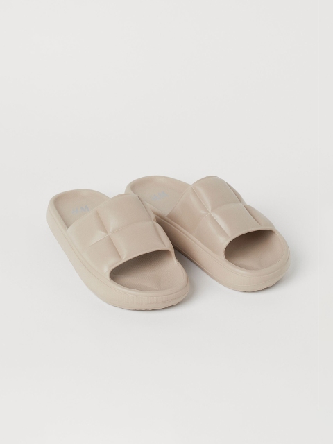 

H&M Women Beige Quilted Pool Shoes