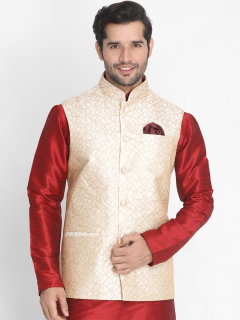 

VASTRAMAY Men Gold Silk Blend Nehru Jacket