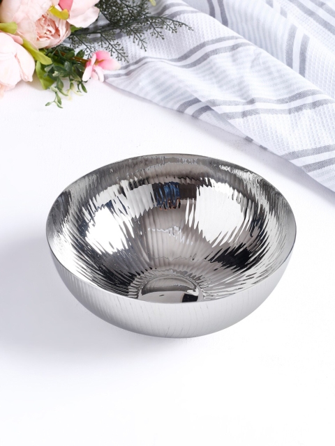 

ARTTDINOX Steel-Toned 1 Piece Textured Stainless Steel Hammering Range Matte Bowl