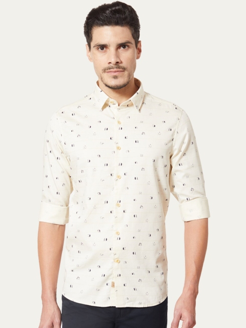 

J Hampstead Men Beige Slim Fit Printed Casual Shirt