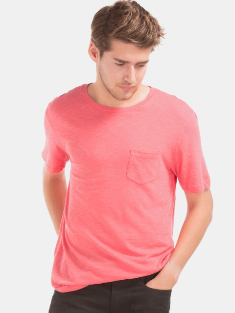 

GAP Men Coral Cotton T-shirt