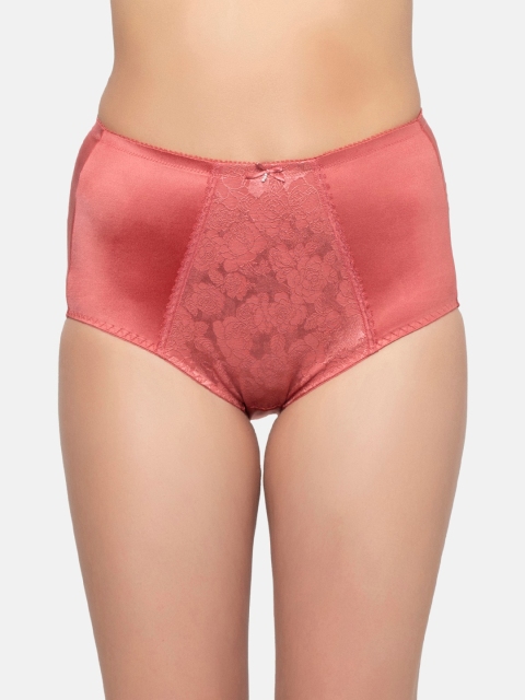 

Triumph Jolly Fit Deluxe Classics High Waist Full Coverage Brief, Rose