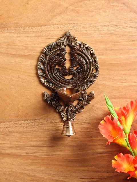 

Aapno Rajasthan Brown Brass Showpiece with Oil Lamp