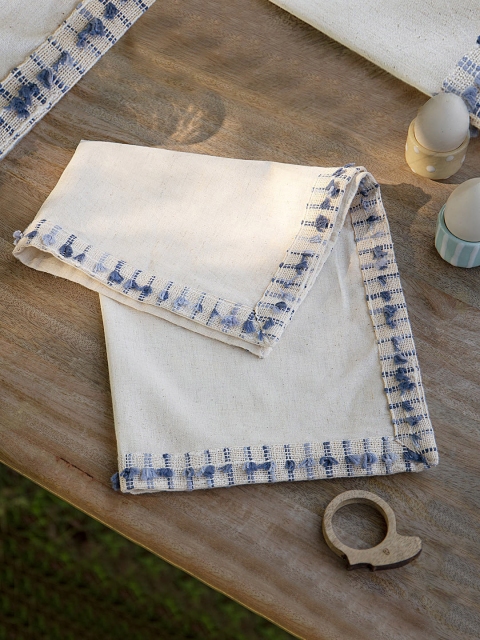 

ellementry Set of 4 Cream-Coloured & Blue Highland Flex Cotton Napkins