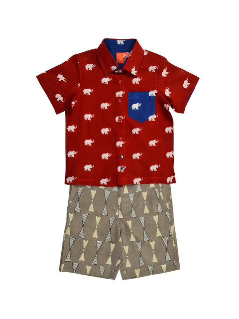 

charkhee Boys Red & Off White Printed Shirt with Shorts