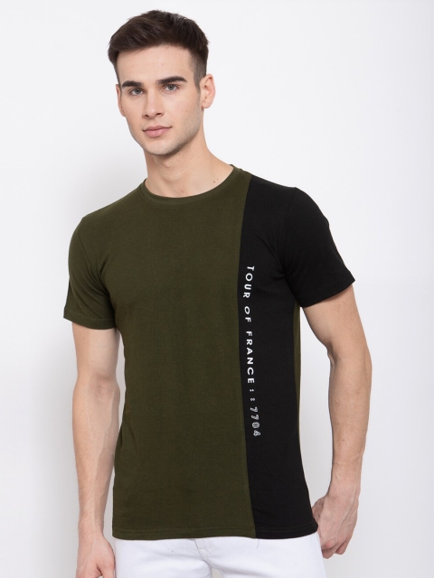 

KAY DEE Men Green Typography Printed Applique Slim Fit T-shirt