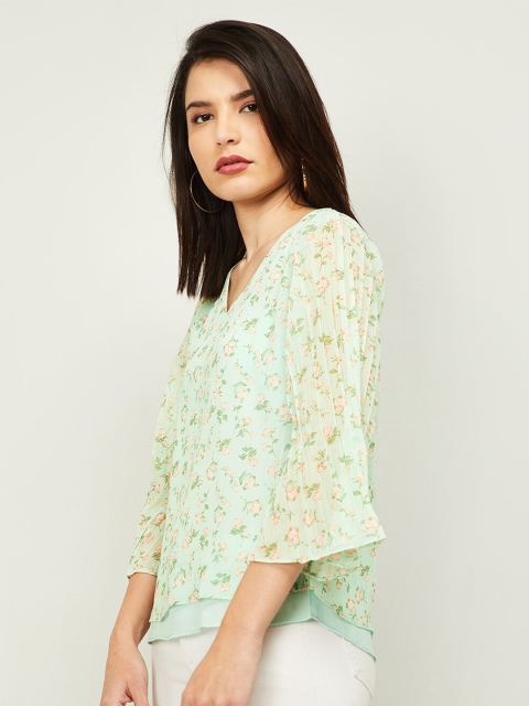 CODE by Lifestyle Green Floral Flared Sleeve Regular Top