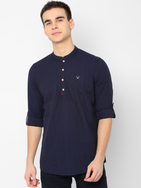 

Solly Jeans Co Men Navy Blue Casual Shirt