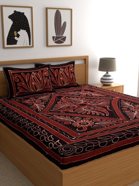 

RANGDESI Maroon & Brown Ethnic Motifs 210 TC King Bedsheet with 2 Pillow Covers