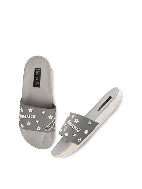 

Histeria Men Grey & White Printed Sliders