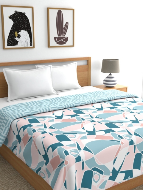 

Trident Blue & Pink Geometric Microfiber AC Room Double Bed Dohar
