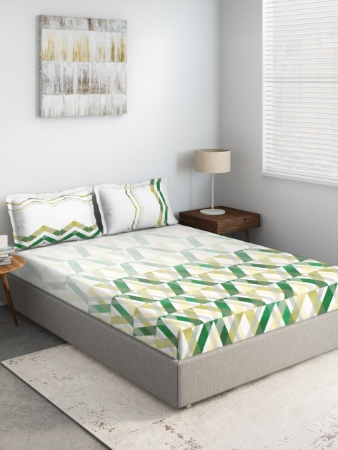 

DDecor Green & White Geometric 150 TC King Bedsheet with 2 Pillow Covers