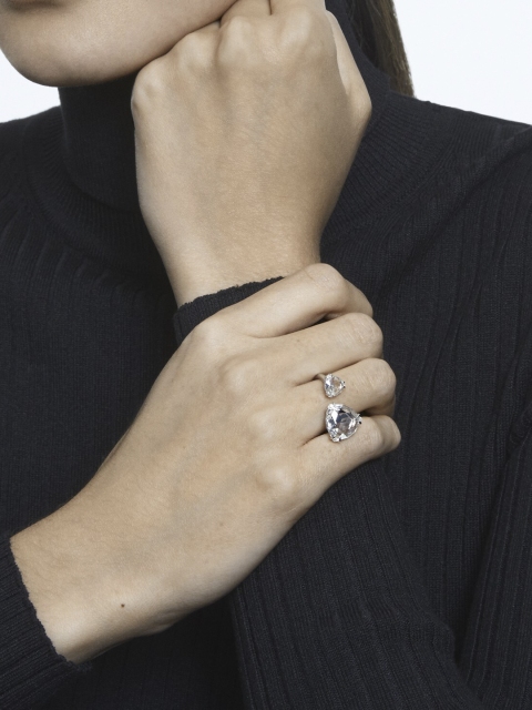 

SWAROVSKI White Rhodium-Plated Millenia Cocktail Ring Triangle Cut Crystals