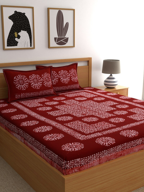 

RANGDESI Red & White Ethnic Motifs 210 TC King Bedsheet with 2 Pillow Covers