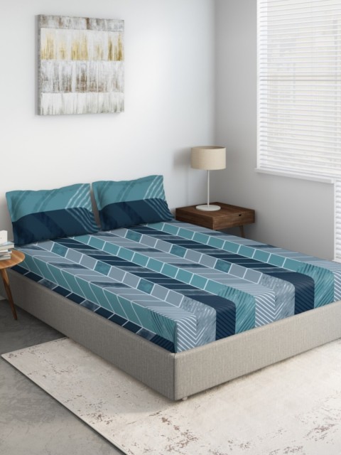 

DDecor Teal & Grey Geometric 150 TC King Bedsheet with 2 Pillow Covers