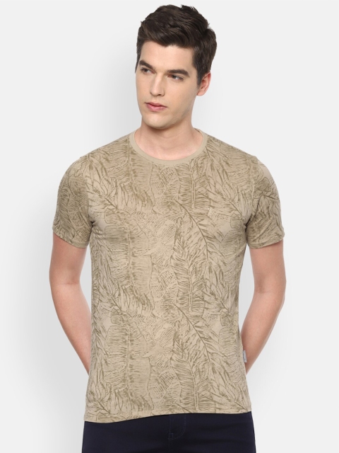 

V Dot Men Beige Floral Printed Tropical Slim Fit T-shirt
