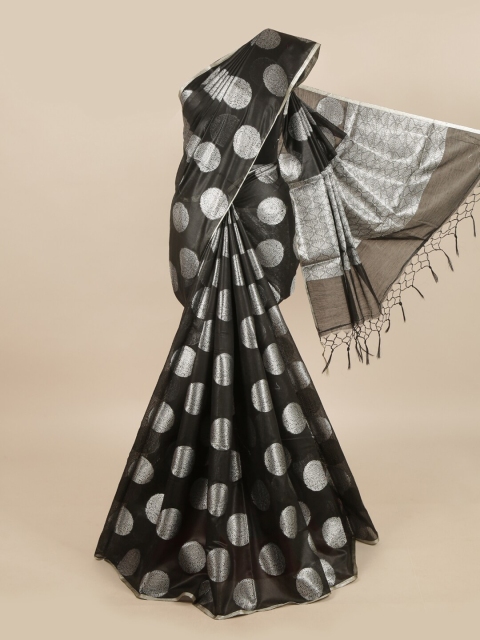 

Pothys Women Black Floral Print Linen Blend Saree