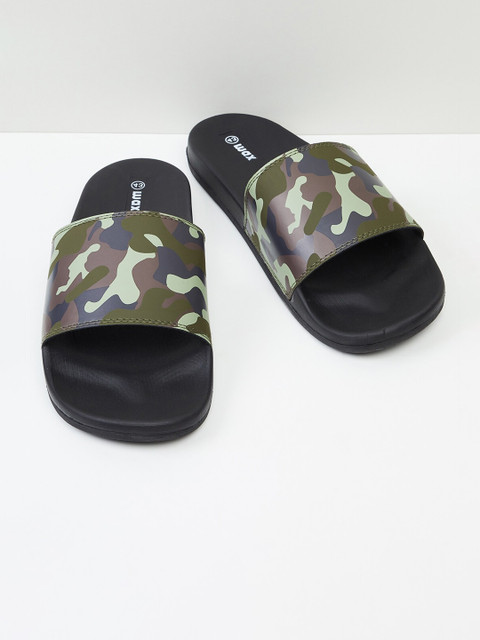 

max Men Olive Green & Black Camo Printed Slip-On