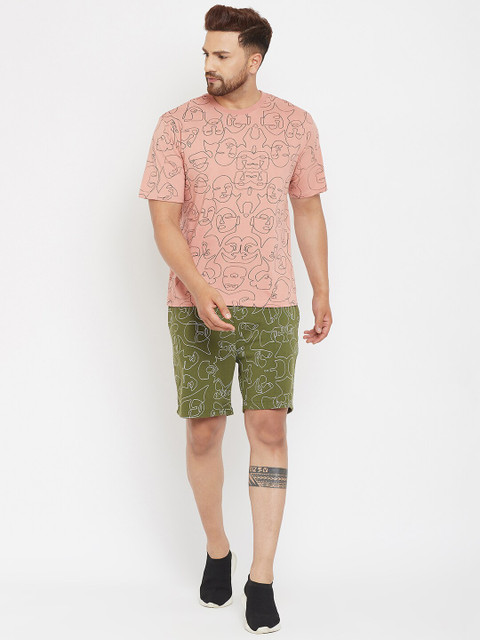 

FUGAZEE Men Rose Printed T-shirt with Green Shorts