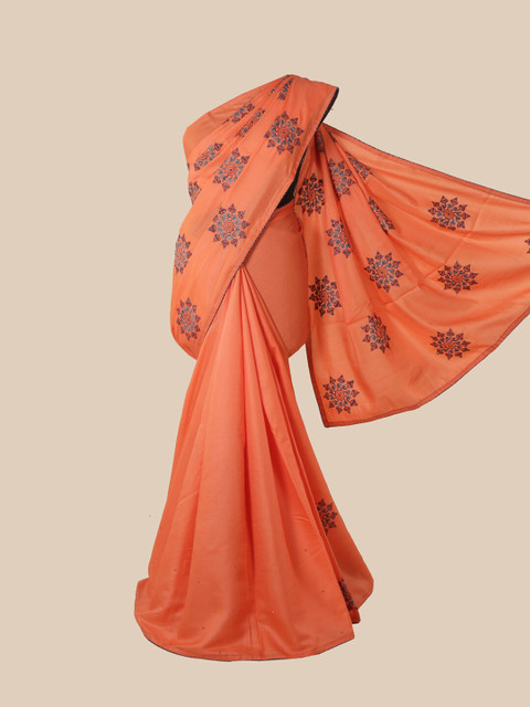 

Pothys Peach & Grey Floral Art Silk Saree