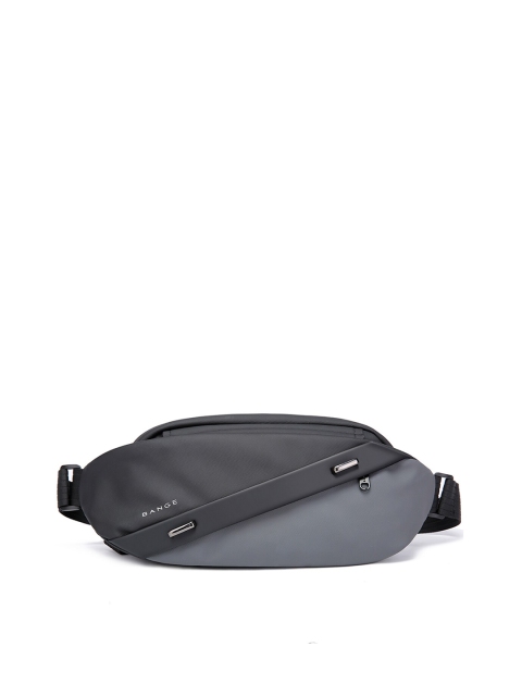 

BANGE Unisex Grey & Black Backpack with Earphone Gate