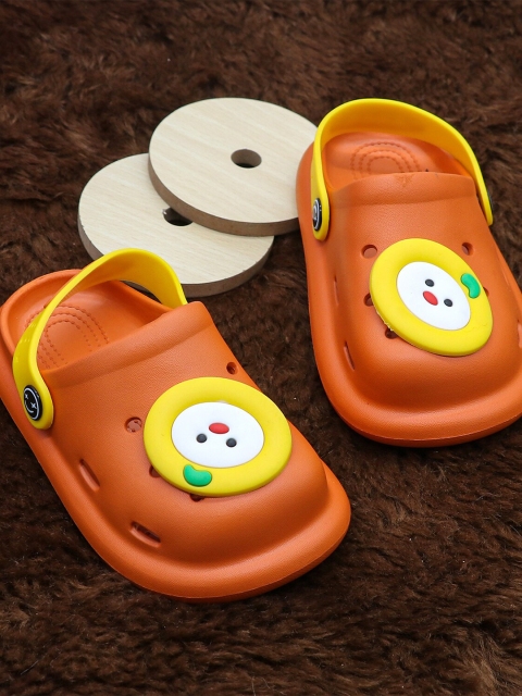 

FEETWELL SHOES Unisex Kids Brown & Yellow Croslite Clogs
