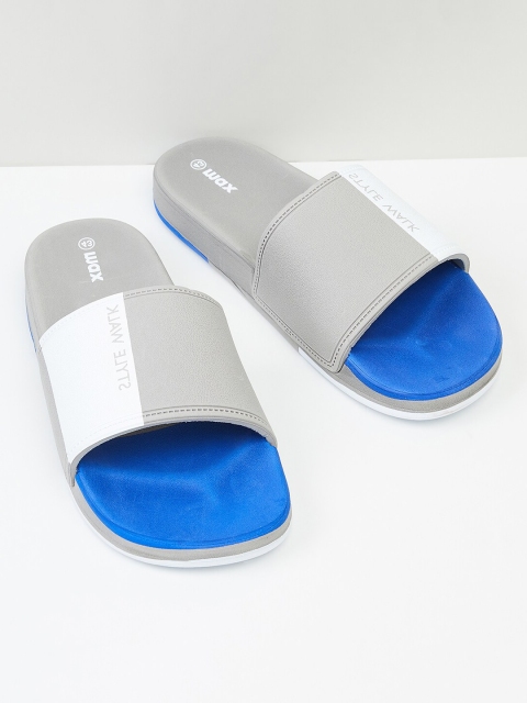 

max Men Grey & White Colourblocked Sliders