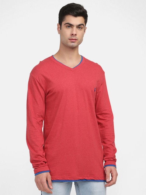 

V2 Value & Variety Men Red V-Neck Cotton T-shirt